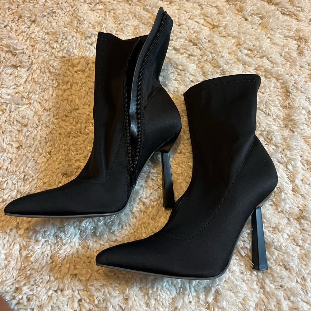 Black High Heel Boots